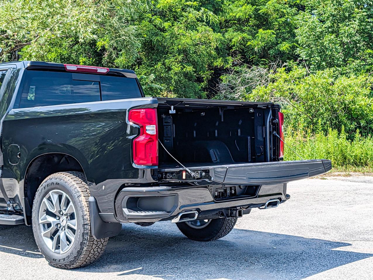 2026 Chevrolet Silverado 1500 RST Photo