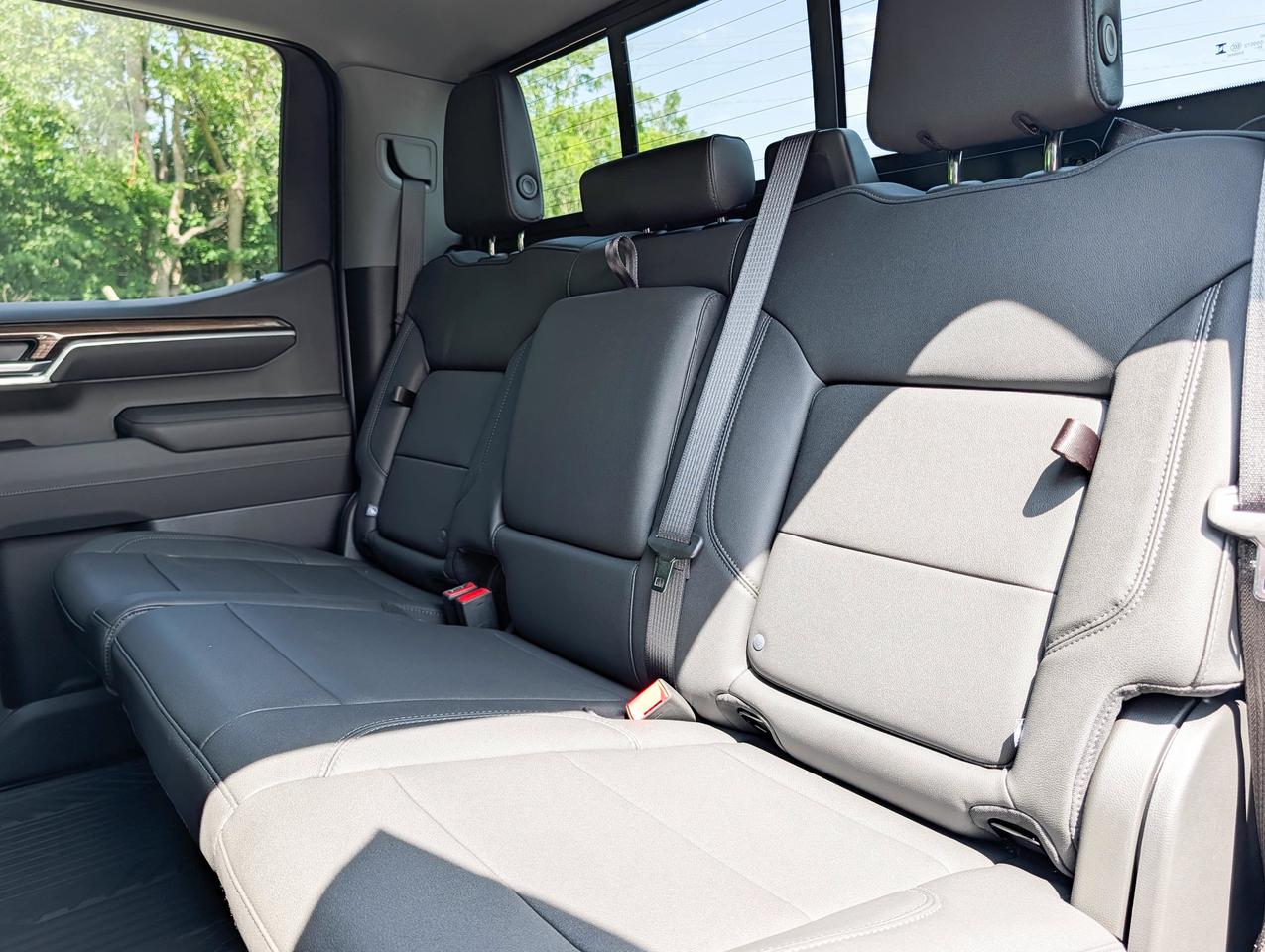 2026 Chevrolet Silverado 1500 RST Photo