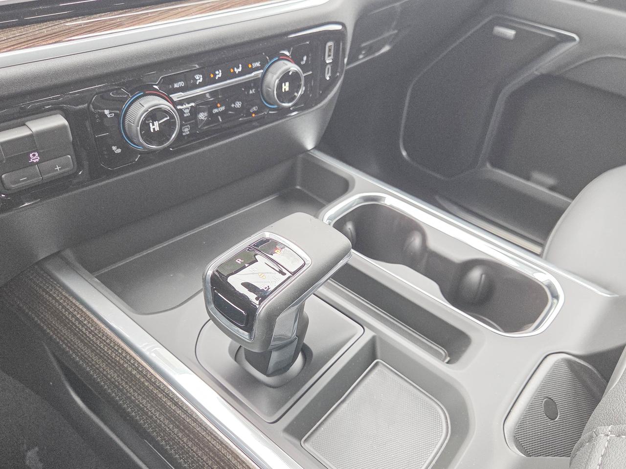 2026 Chevrolet Silverado 1500 RST Photo