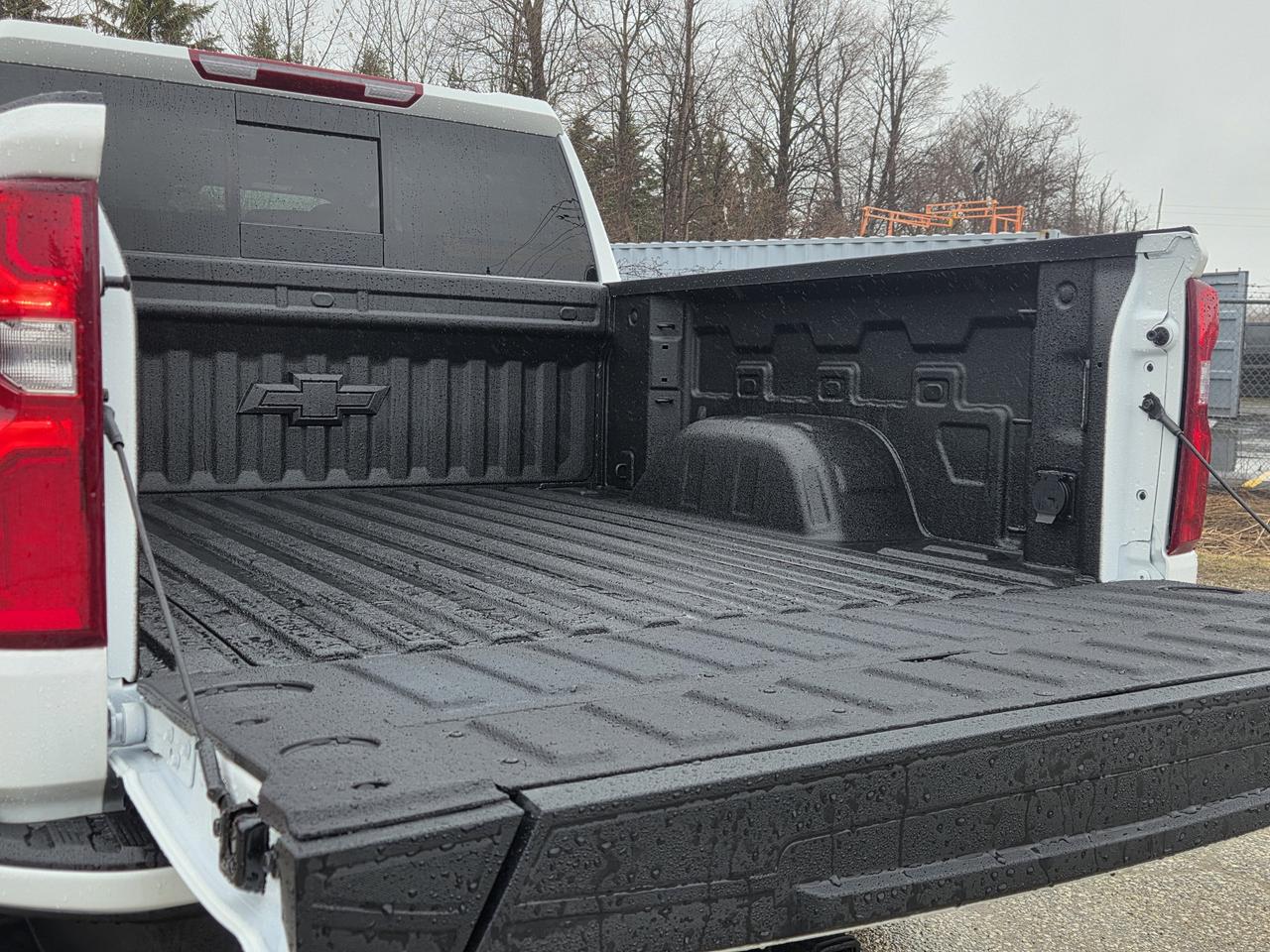 2026 Chevrolet Silverado 1500 RST Photo