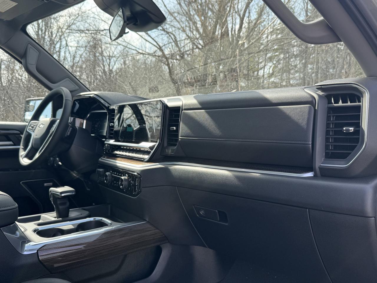 2026 Chevrolet Silverado 1500 RST Photo