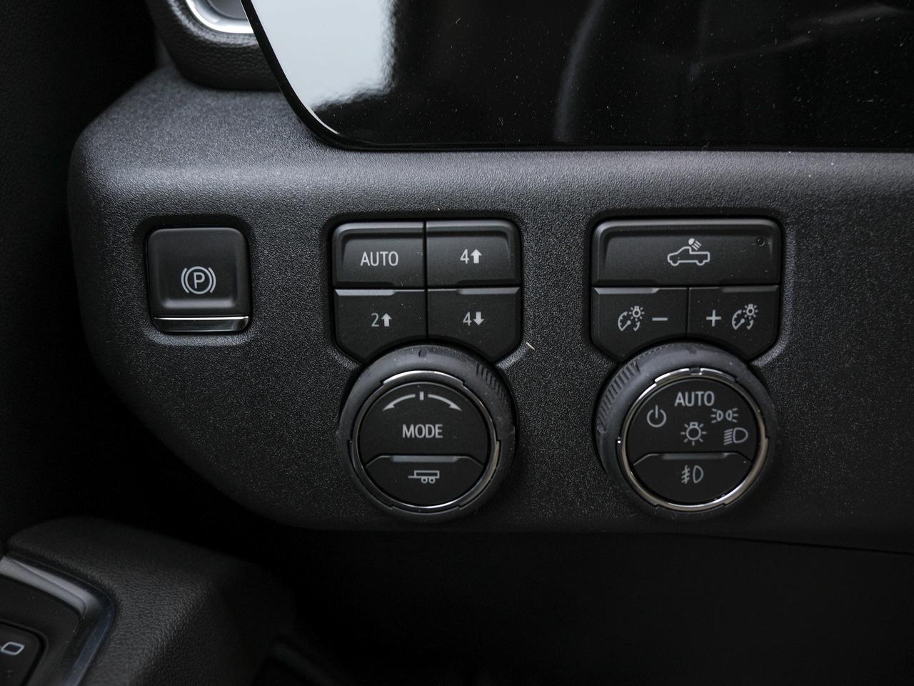 2026 Chevrolet Silverado 1500 RST Photo