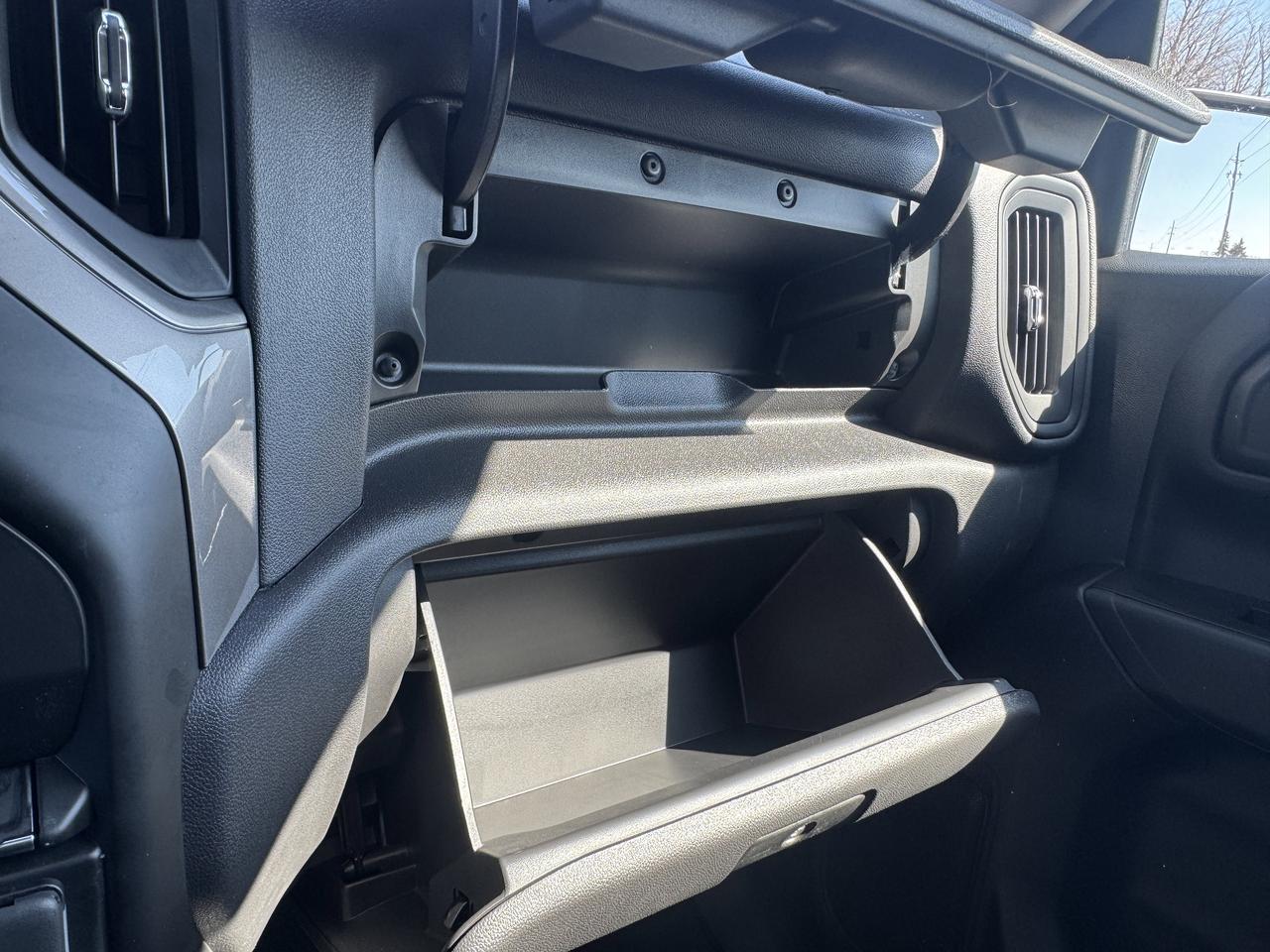 2026 Chevrolet Silverado 1500 Custom Trail Boss Photo