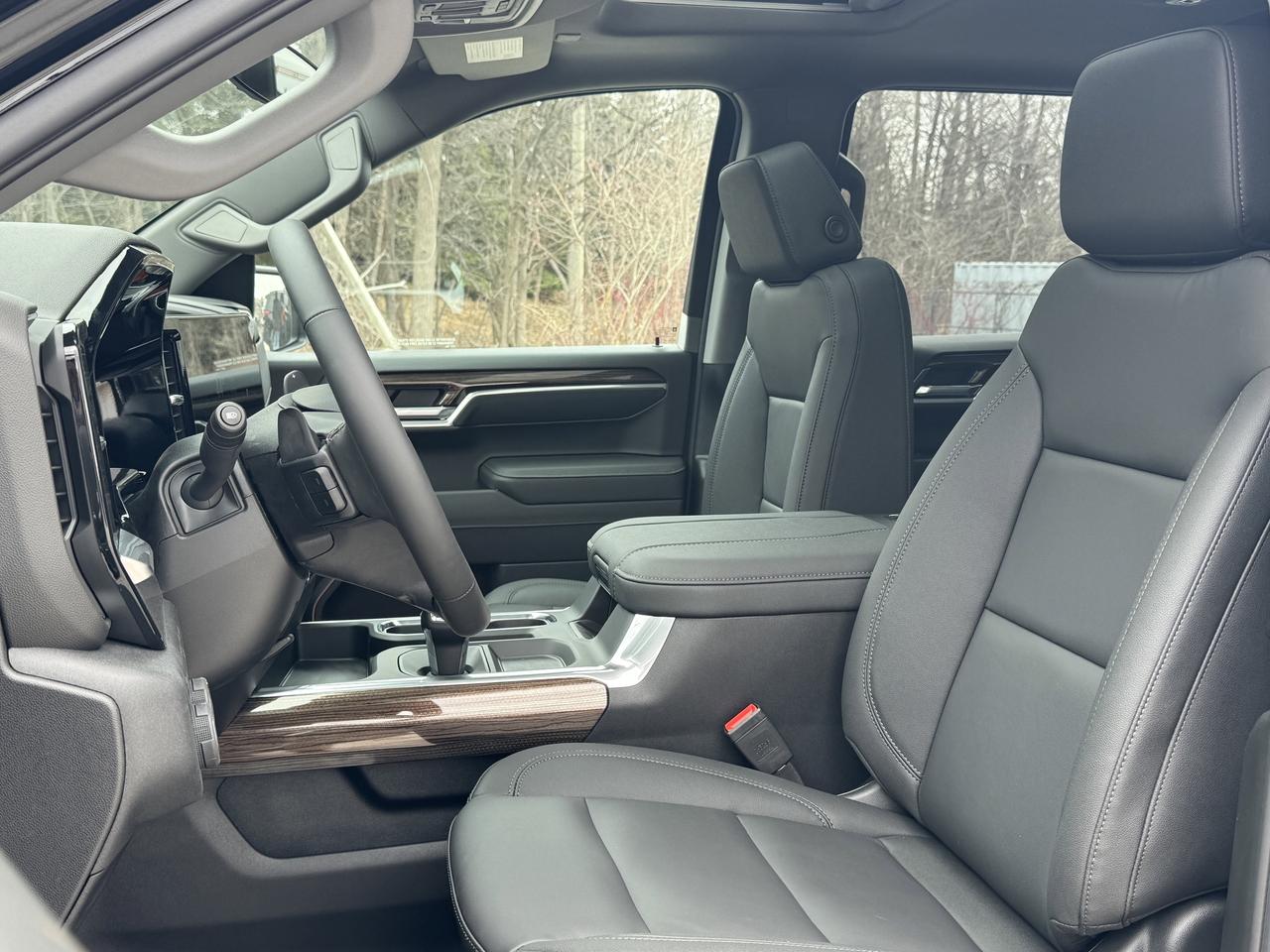 2026 Chevrolet Silverado 1500 RST Photo