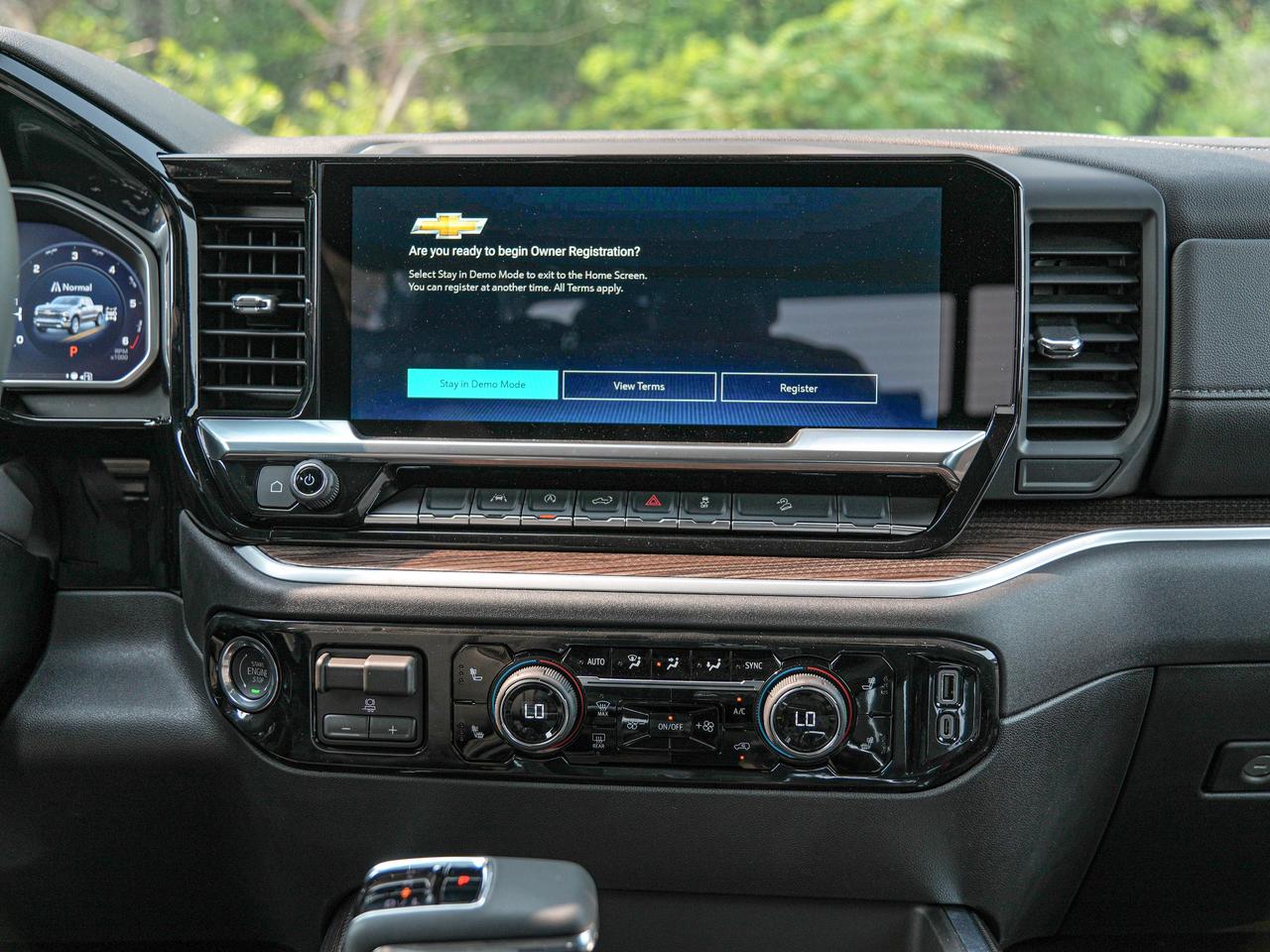 2026 Chevrolet Silverado 1500 RST Photo