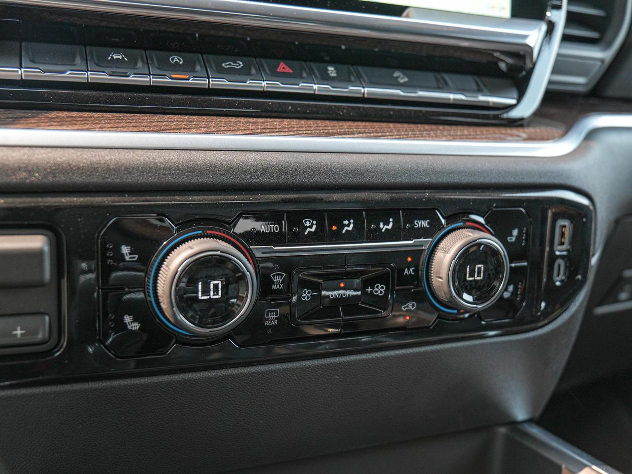 2026 Chevrolet Silverado 1500 RST Photo