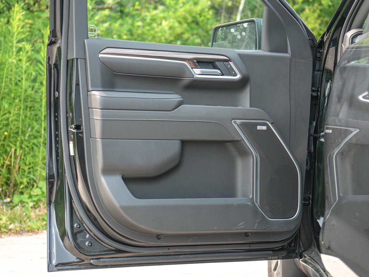 2026 Chevrolet Silverado 1500 RST Photo