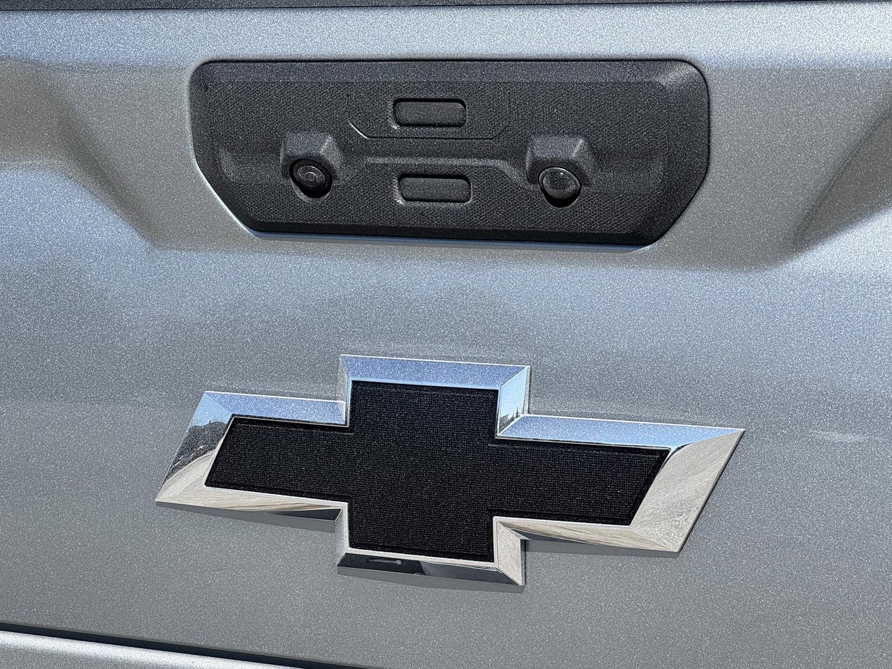 2026 Chevrolet Silverado 1500 RST Photo