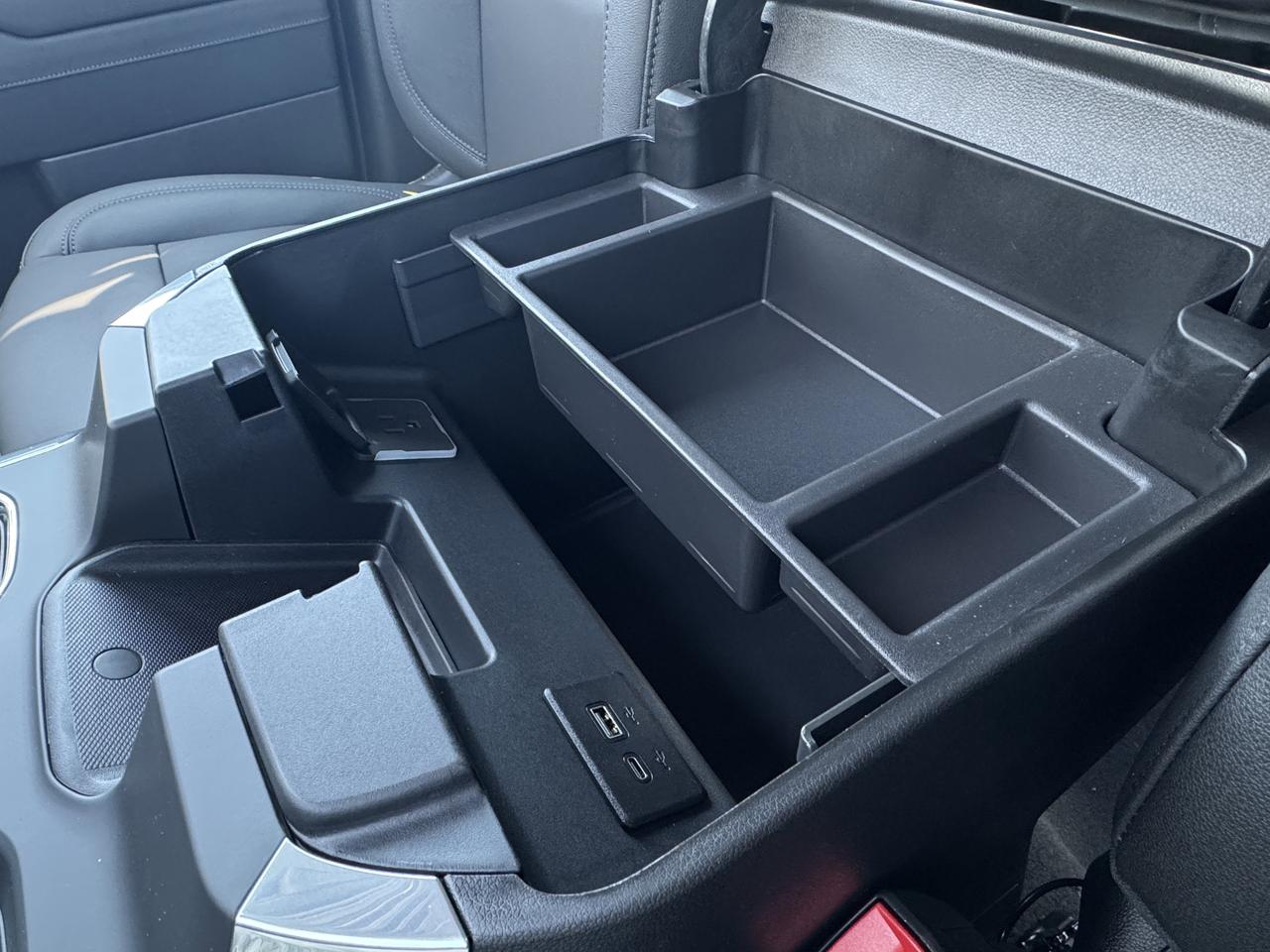 2026 Chevrolet Silverado 1500 RST Photo