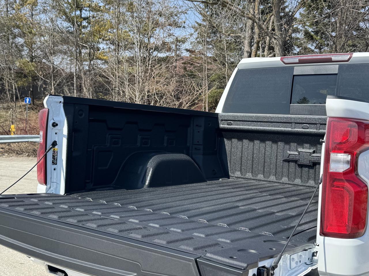 2026 Chevrolet Silverado 1500 RST Photo