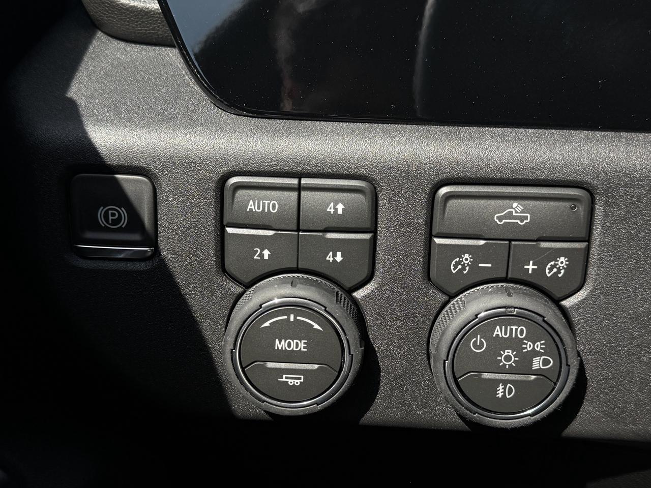 2026 Chevrolet Silverado 1500 RST Photo