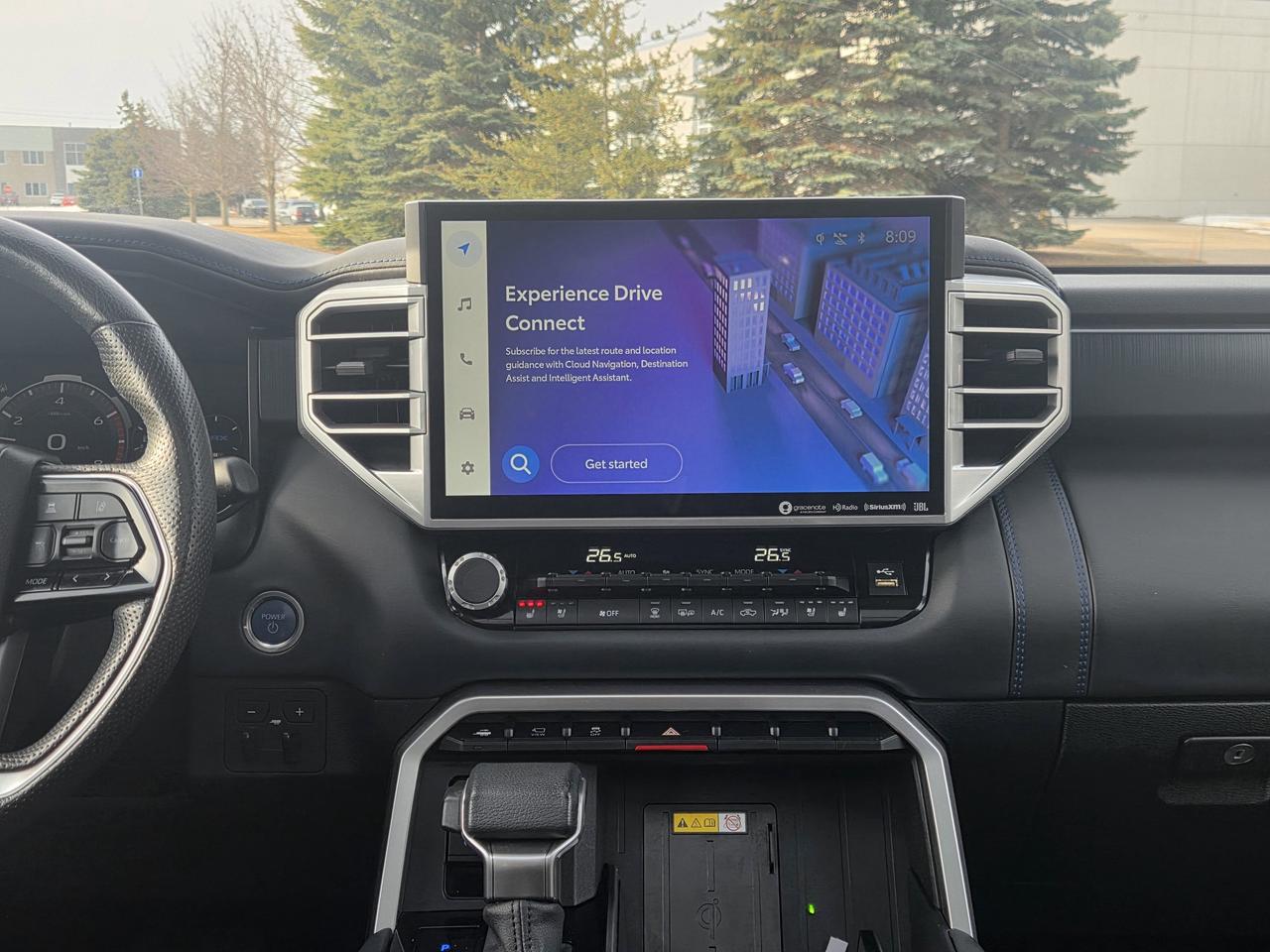 2022 Toyota Tundra Platinum Hybrid Photo