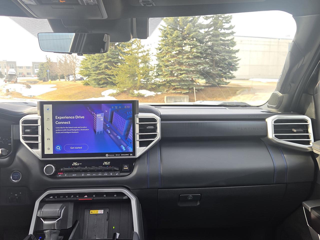 2022 Toyota Tundra Platinum Hybrid Photo