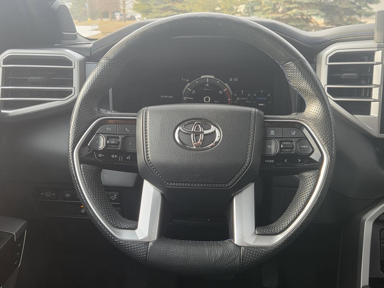 2022 Toyota Tundra Platinum Hybrid Photo