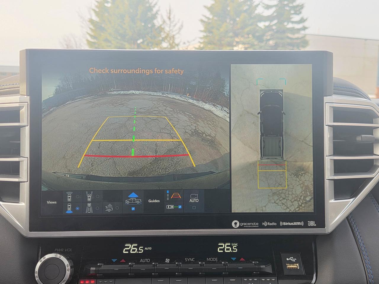 2022 Toyota Tundra Platinum Hybrid Photo