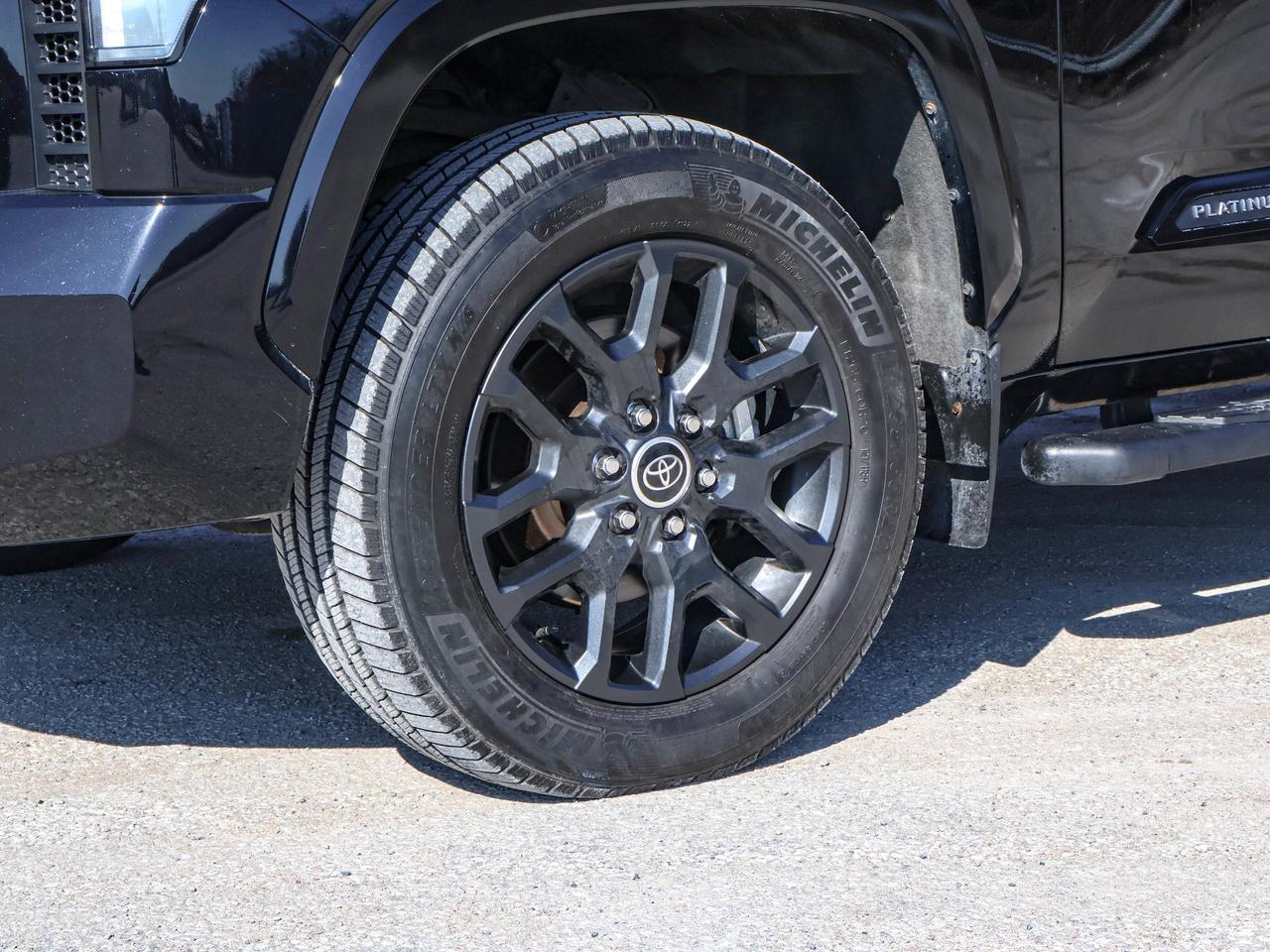 2022 Toyota Tundra Platinum Hybrid Photo