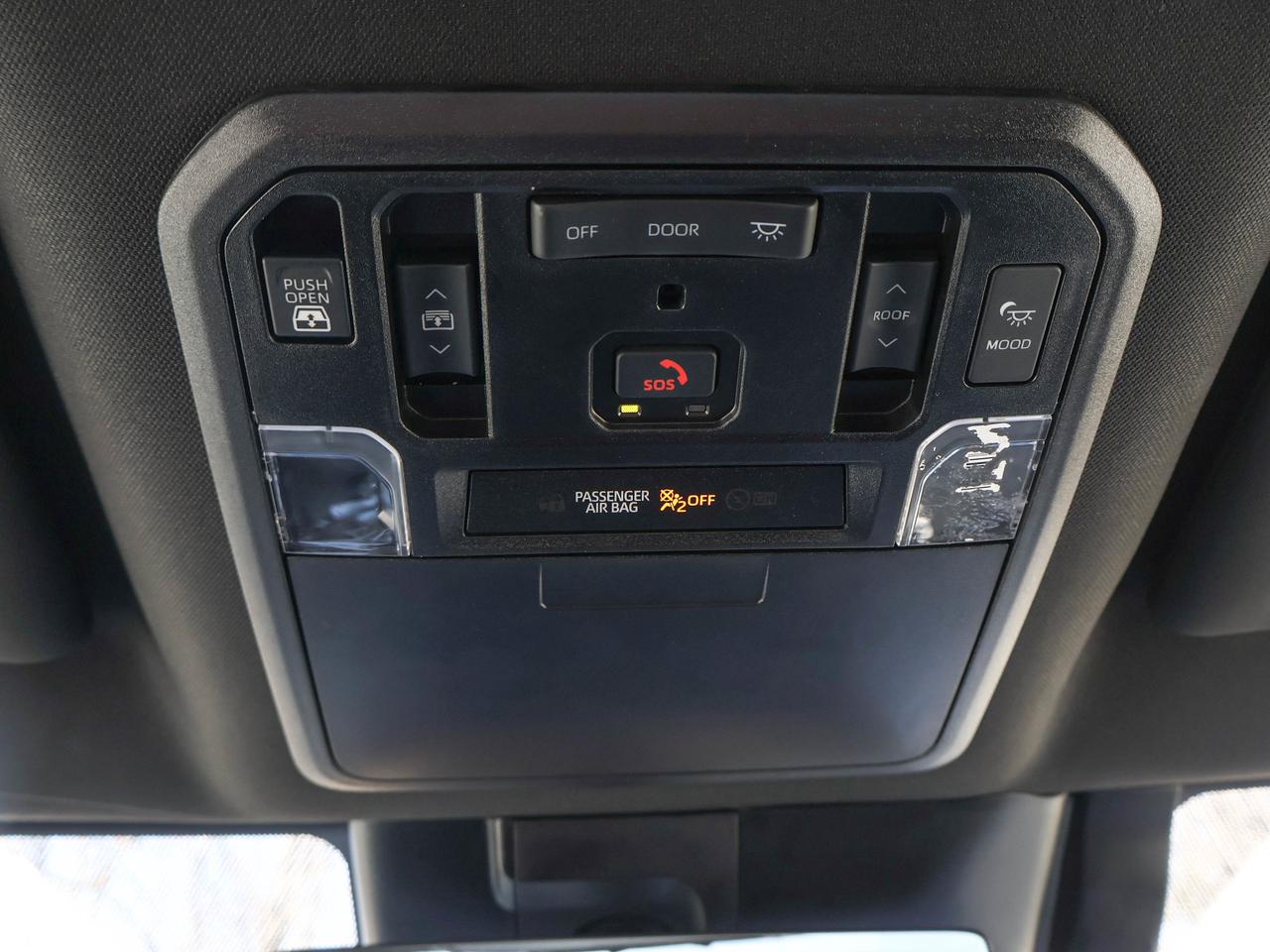 2022 Toyota Tundra Platinum Hybrid Photo