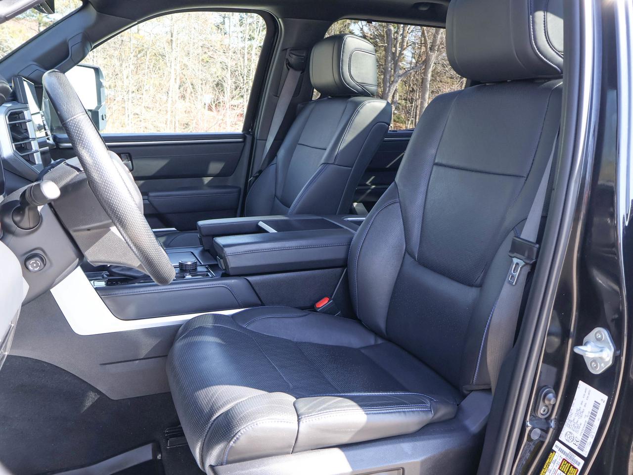 2022 Toyota Tundra Platinum Hybrid Photo