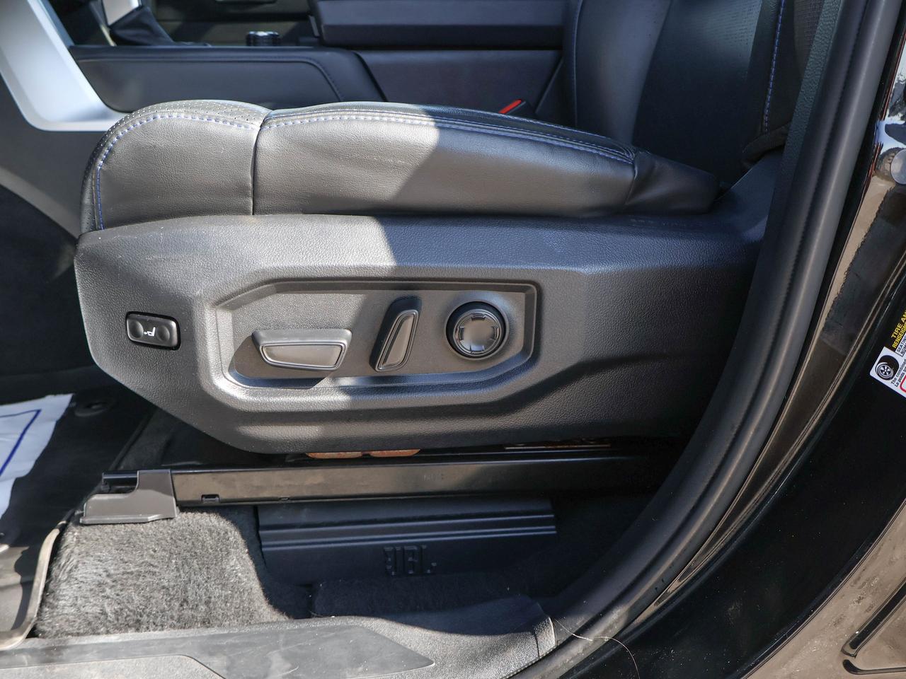 2022 Toyota Tundra Platinum Hybrid Photo