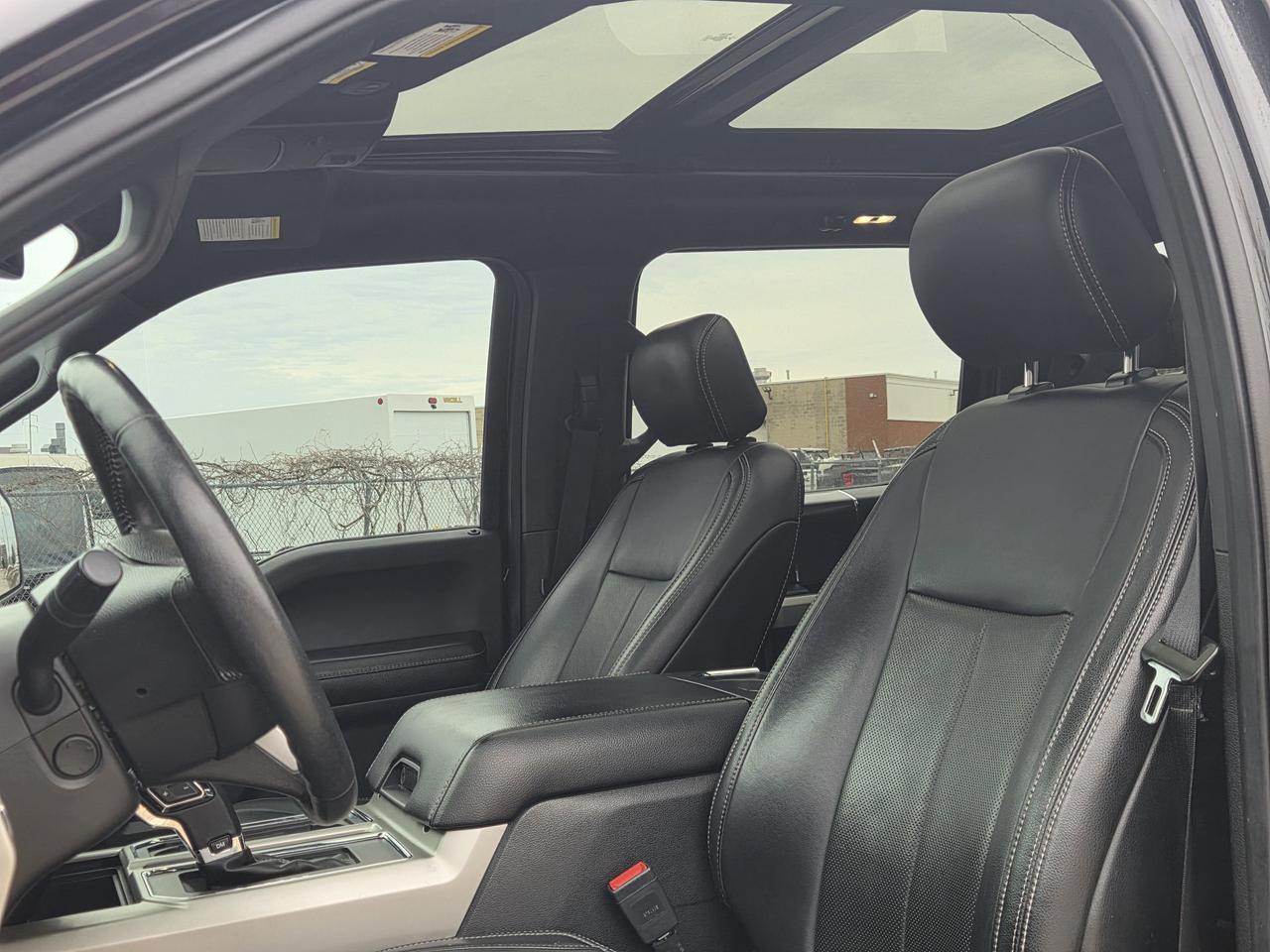 2019 Ford F-150 Lariat Photo