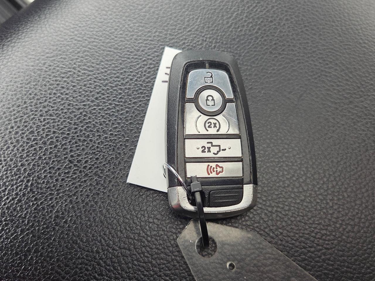 2019 Ford F-150 Lariat Photo