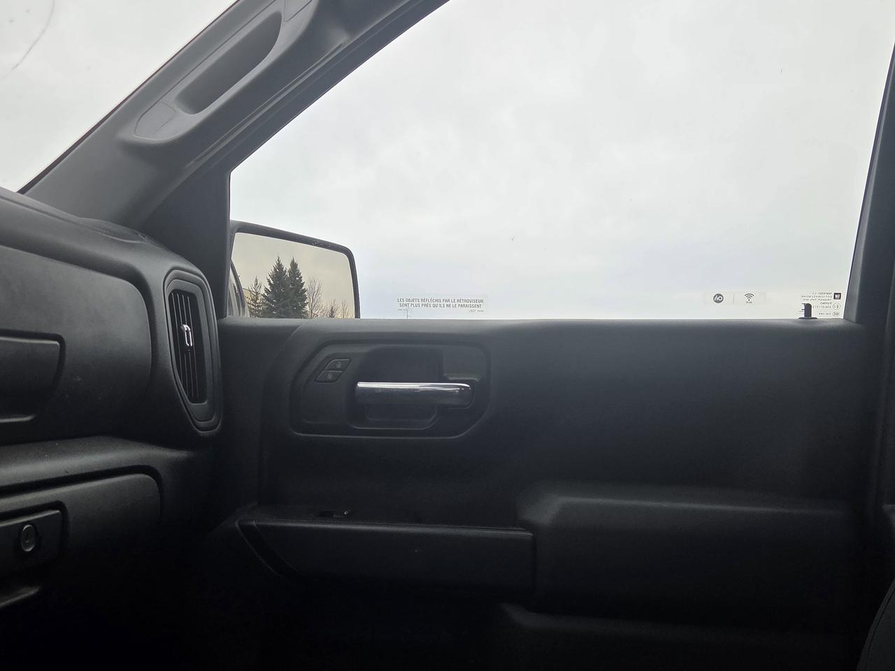 2021 Chevrolet Silverado 1500 Custom Trail Boss Photo