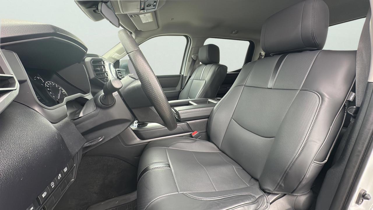 2023 Toyota Tundra 4x4 Crewmax SR Photo