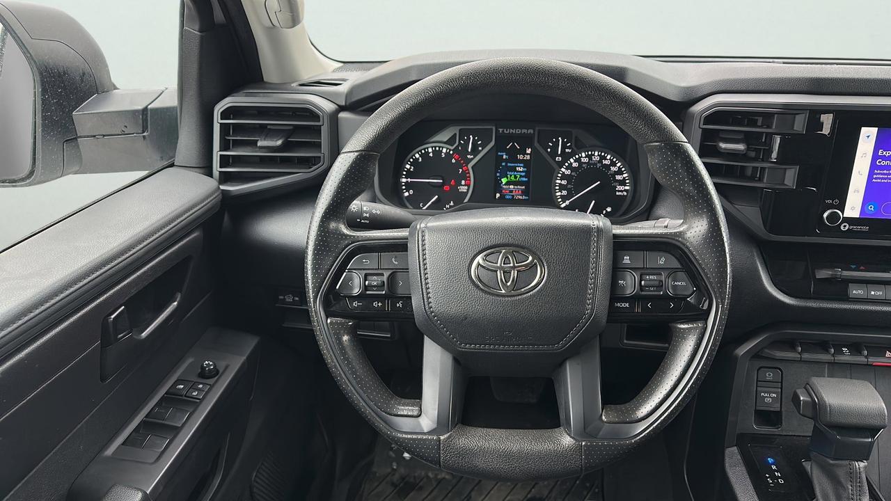 2023 Toyota Tundra 4x4 Crewmax SR Photo