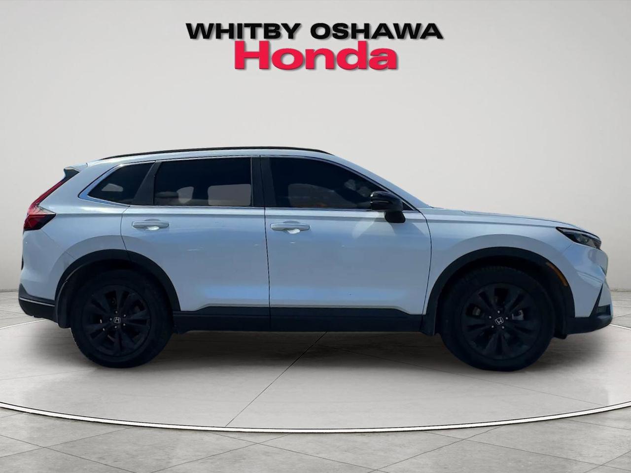 2023 Honda CR-V Hybrid Touring AWD Photo