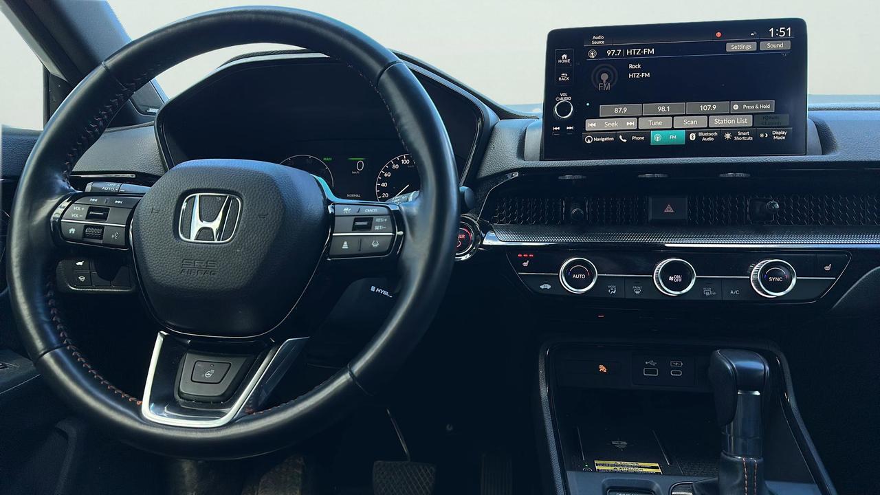 2023 Honda CR-V Hybrid Touring AWD Photo