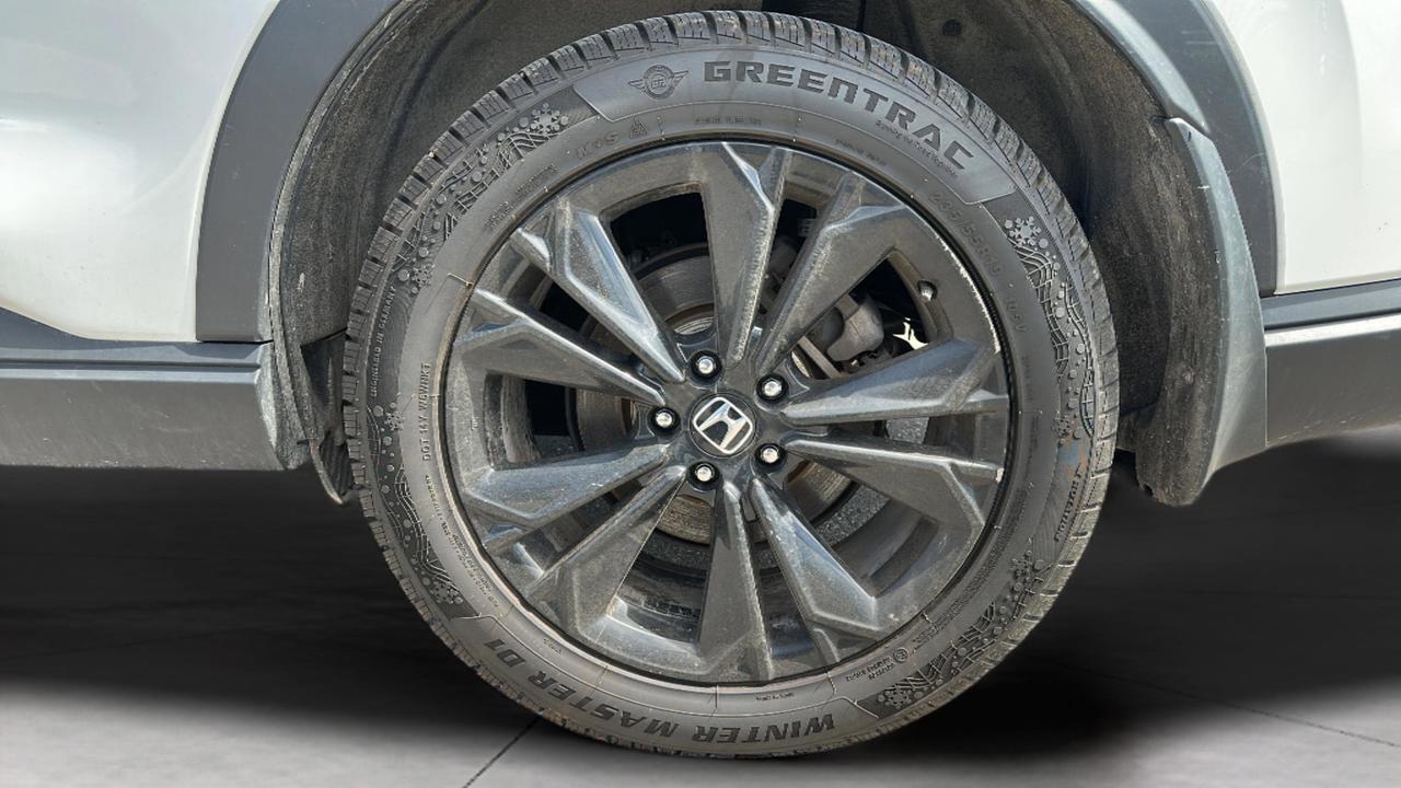 2023 Honda CR-V Hybrid Touring AWD Photo