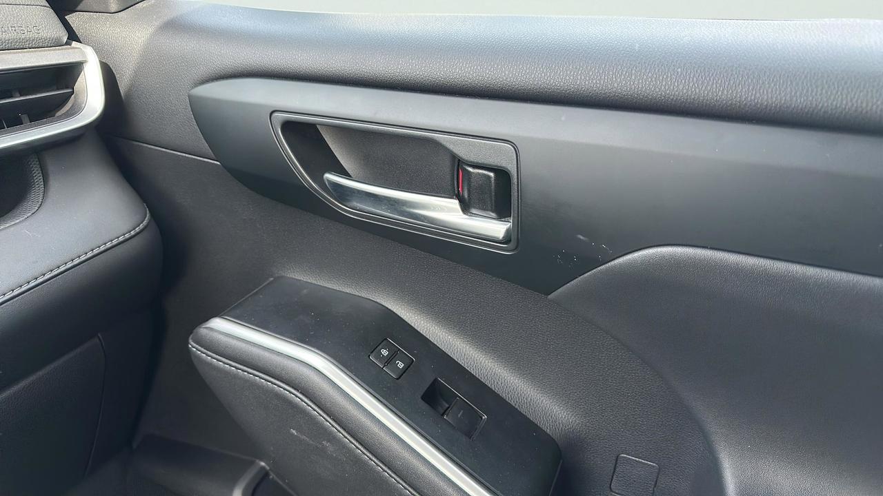 2020 Toyota Highlander Hybrid  Photo