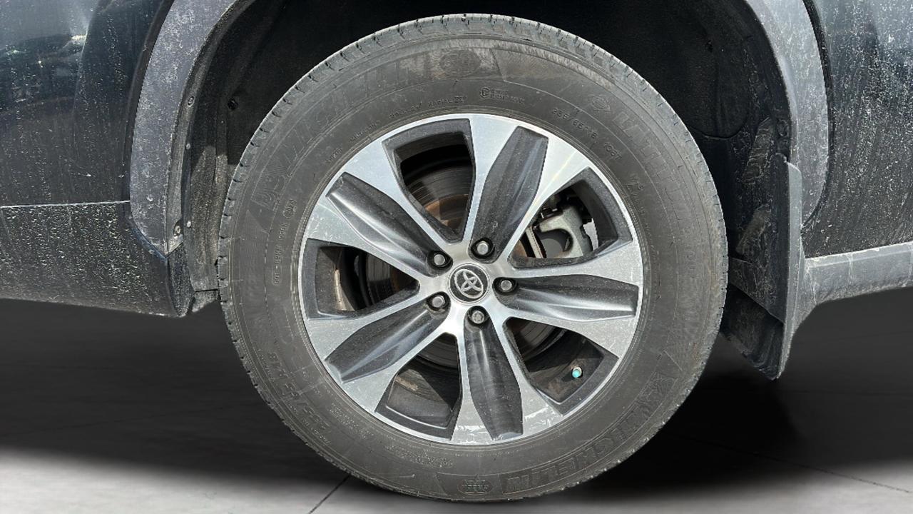 2020 Toyota Highlander Hybrid  Photo