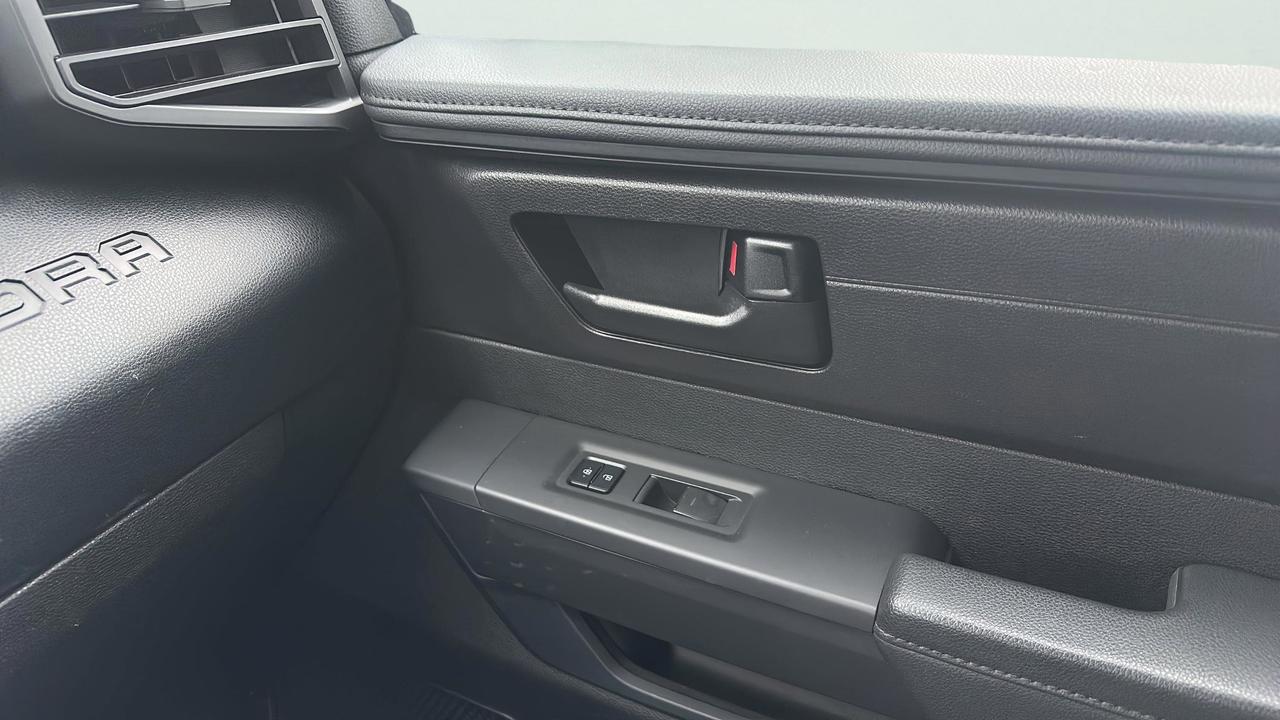 2022 Toyota Tundra 4x4 Crewmax SR Photo