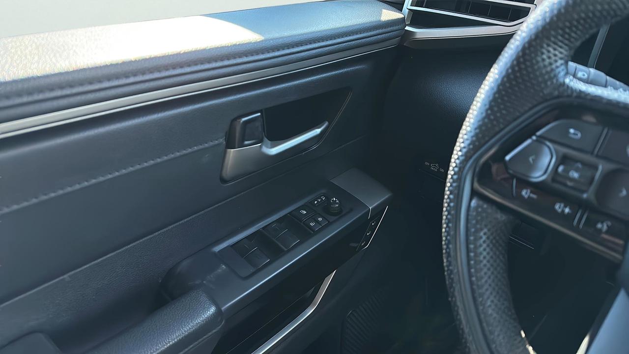 2024 Toyota Tundra 4x4 Crewmax Limited Hybrid Photo