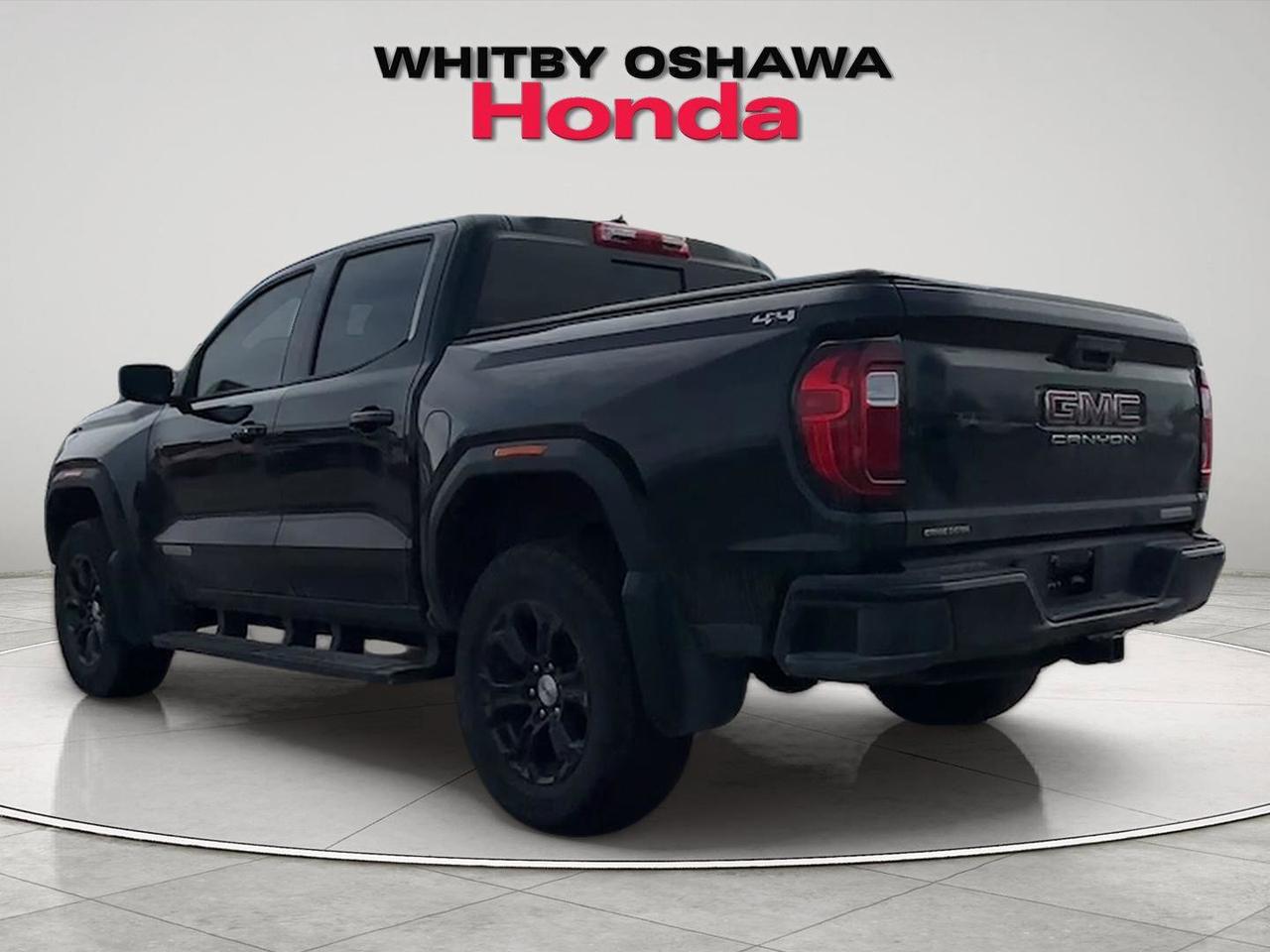 2023 GMC Canyon  Photo2
