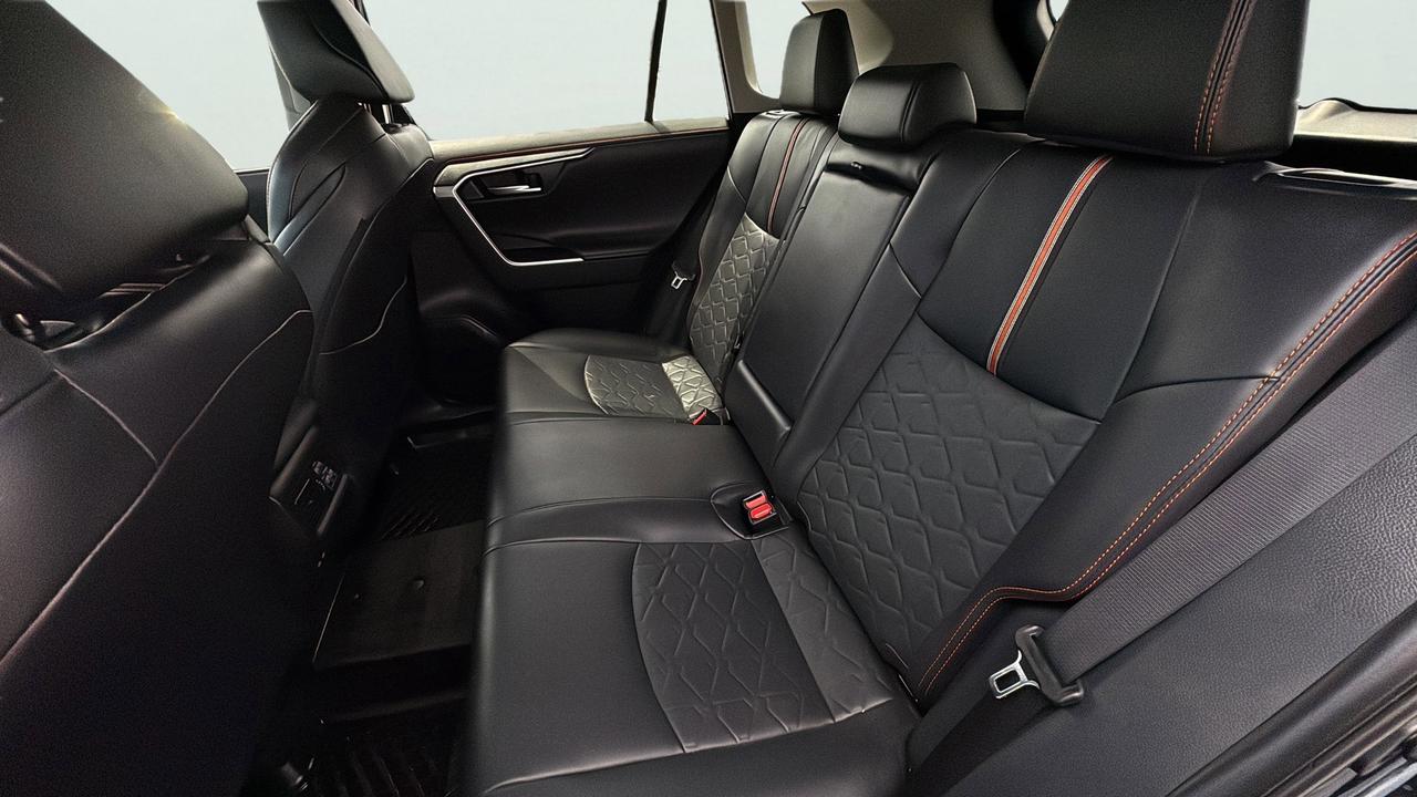 2025 Toyota RAV4 TRAIL AWD Photo