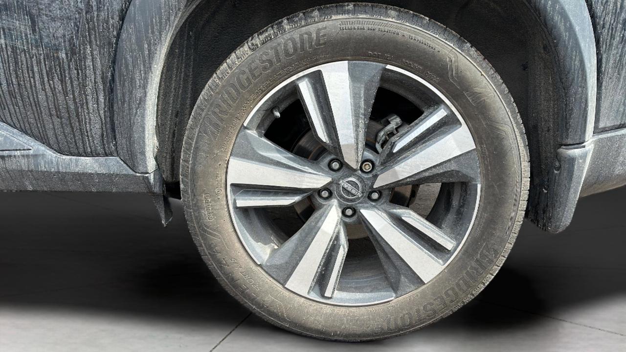 2024 Nissan Rogue AWD SV Moonroof Photo