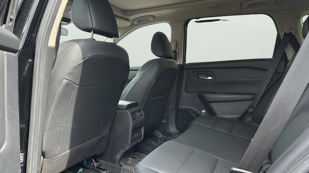 2024 Nissan Rogue AWD SV Moonroof Photo