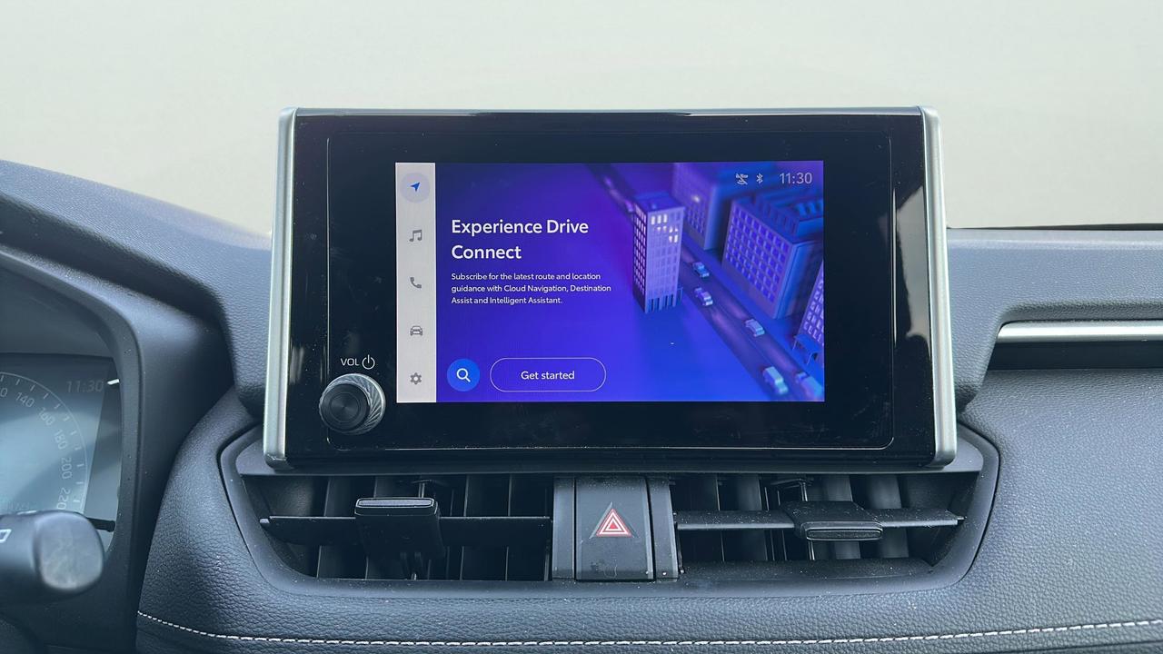 2024 Toyota RAV4 LE AWD Photo