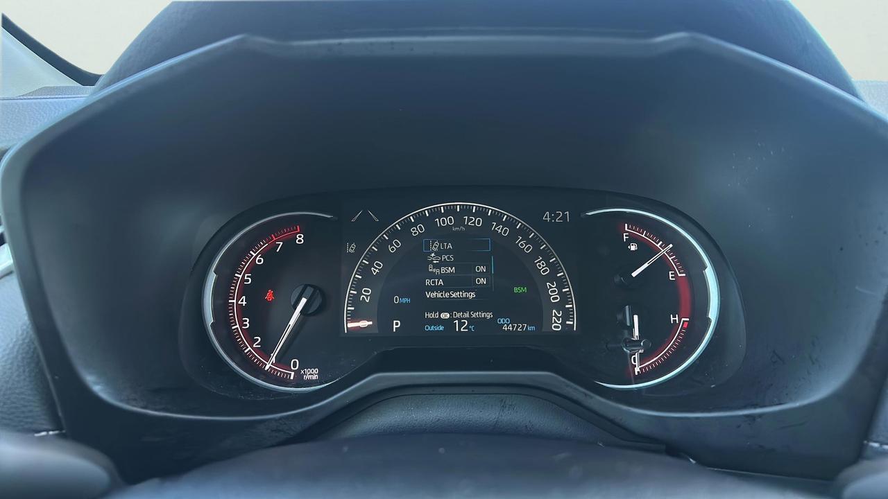 2024 Toyota RAV4 LE AWD Photo