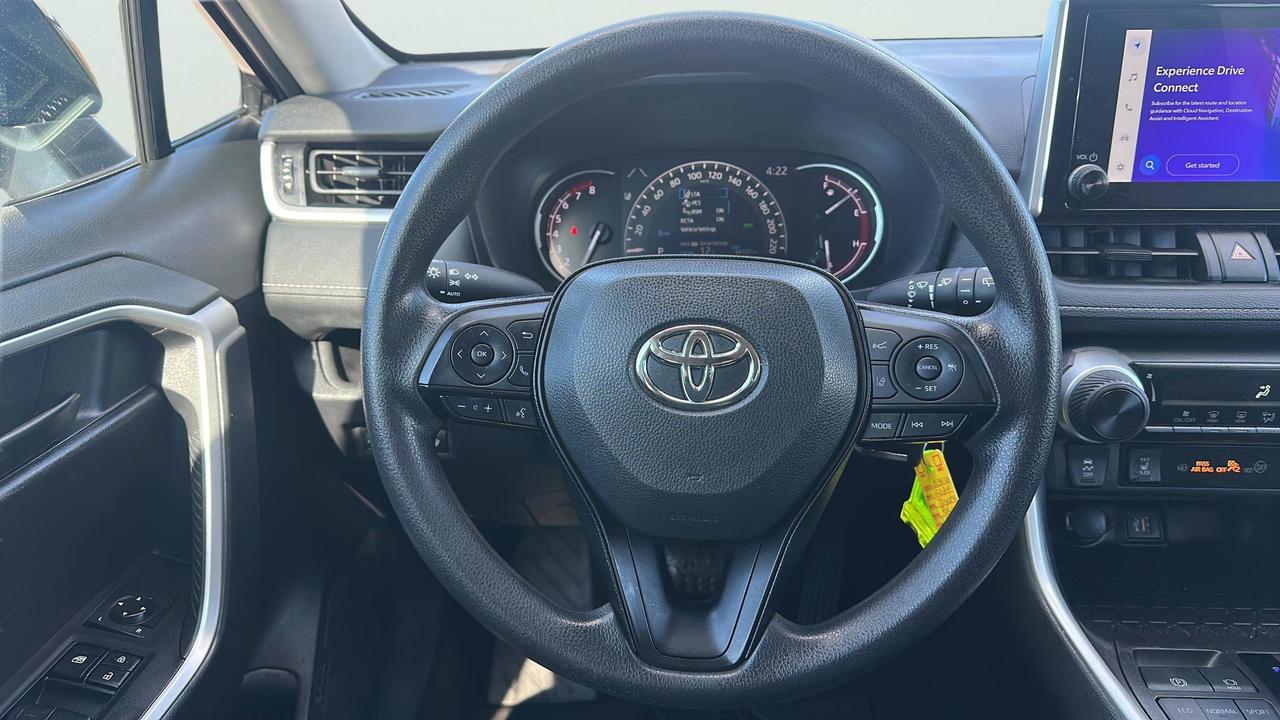 2024 Toyota RAV4 LE AWD Photo