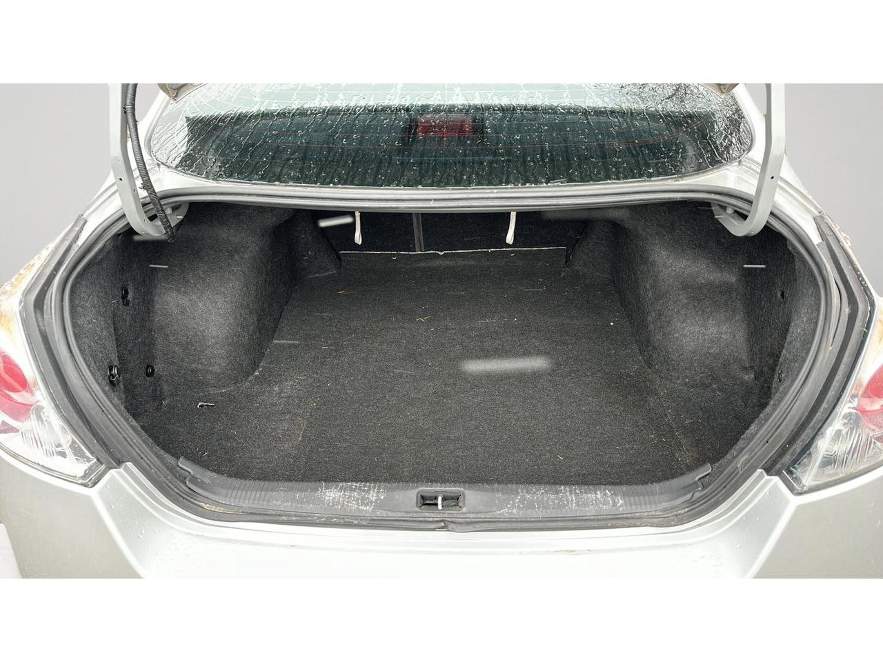 2012 Nissan Altima 4DR SDN I4 CVT 2.5 S Photo