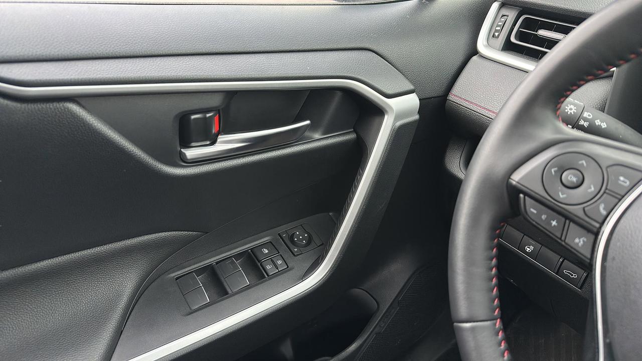 2024 Toyota RAV4 Prime  Photo