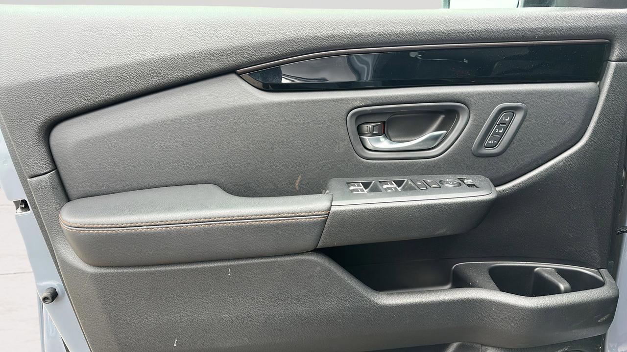 2025 Honda Pilot TrailSport AWD Photo