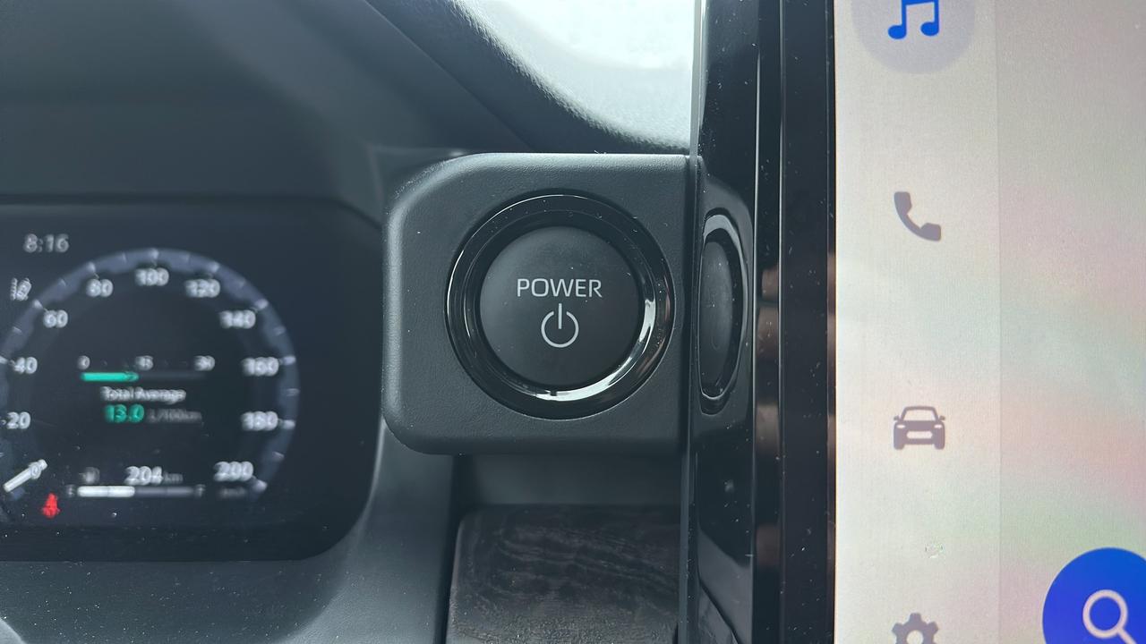 2026 Toyota TACOMA HYBRID  Photo