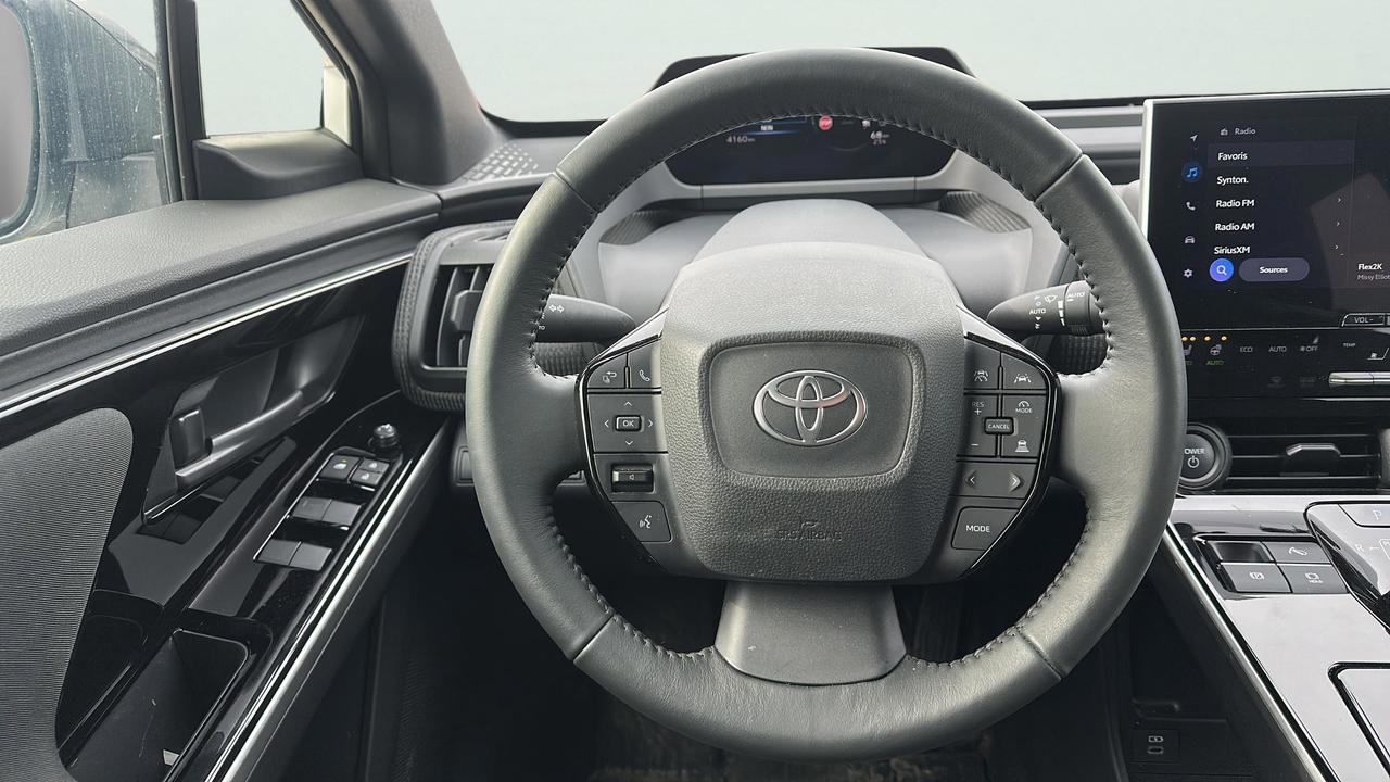 2025 Toyota bZ4X LE FWD Photo