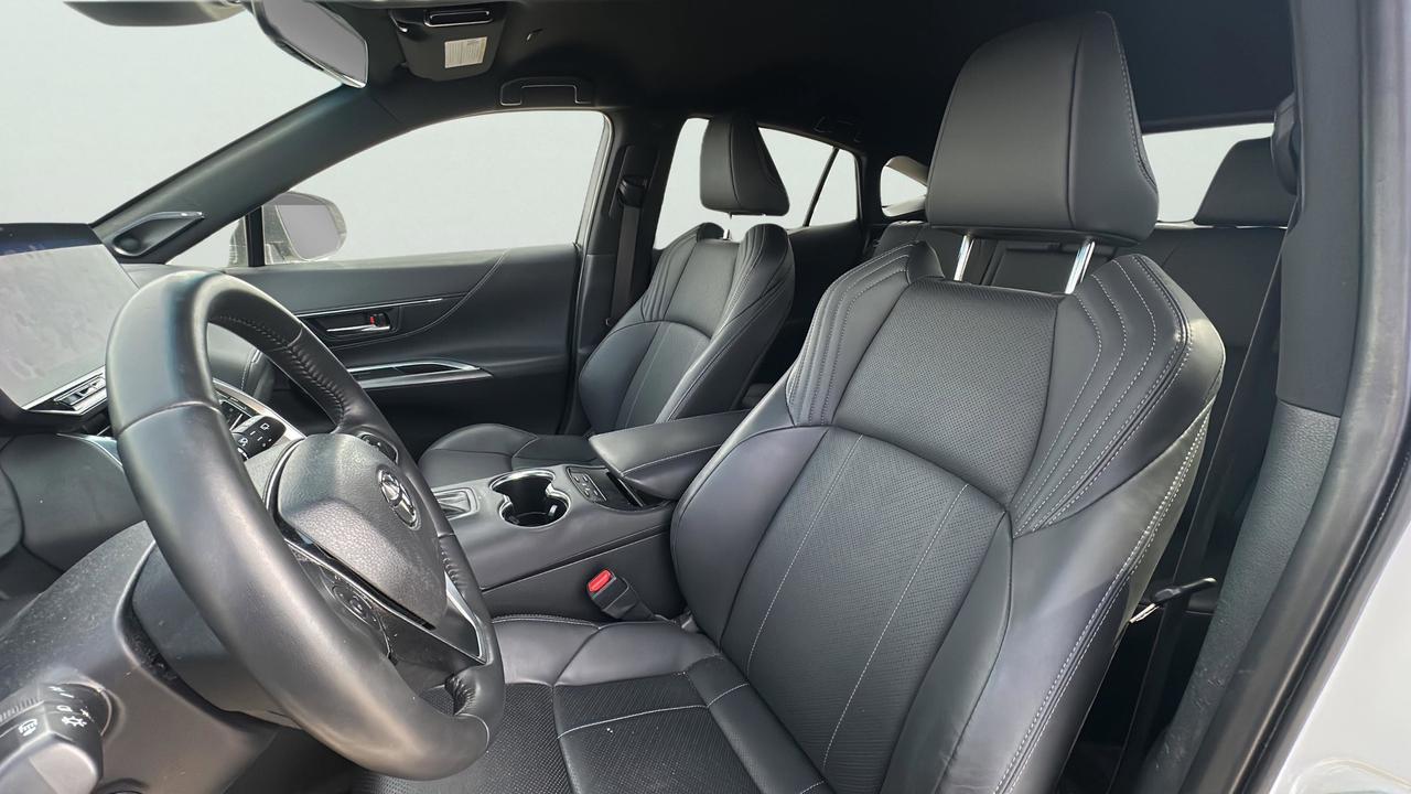 2023 Toyota Venza  Photo