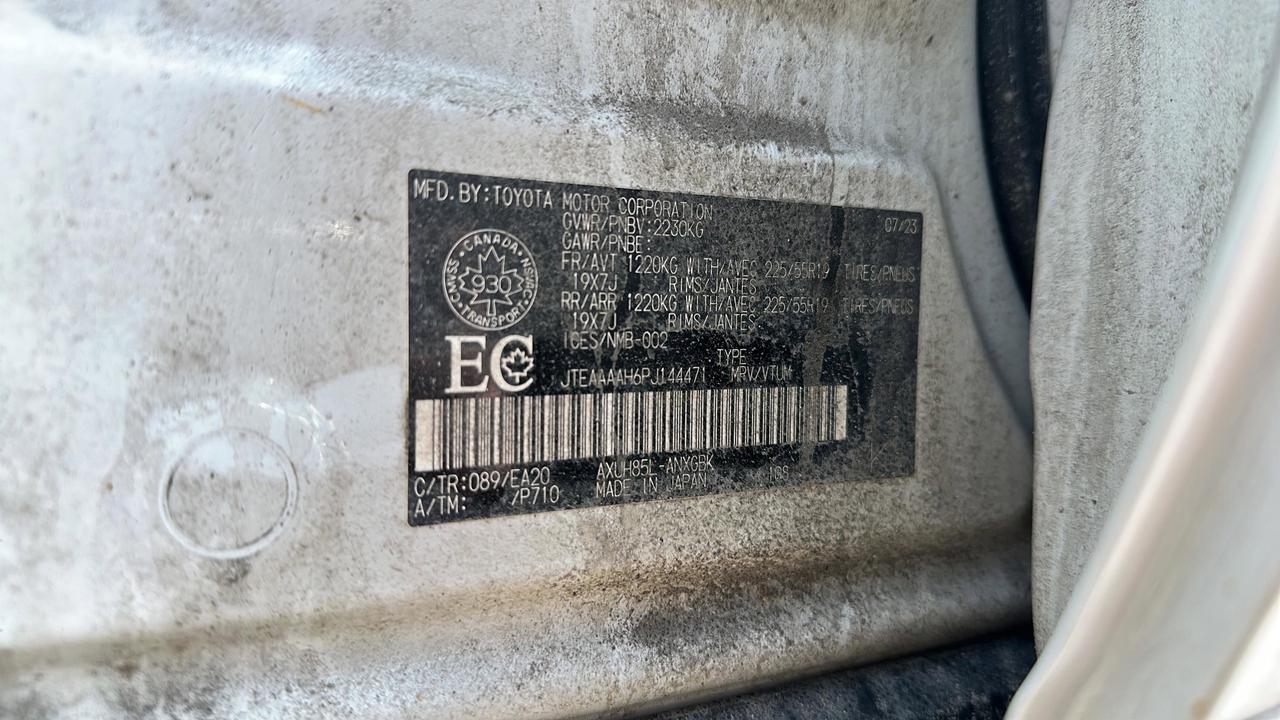 2023 Toyota Venza  Photo