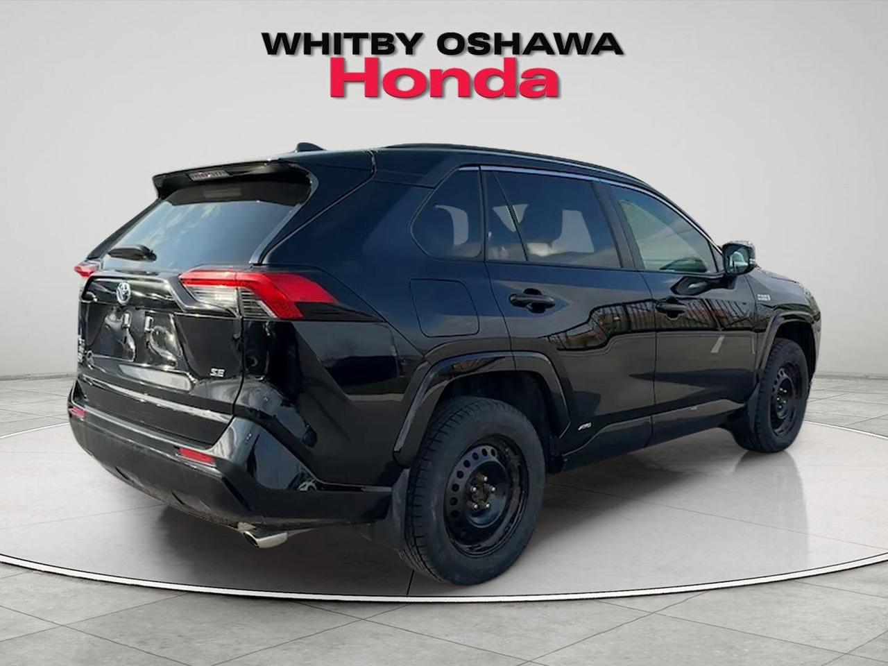 2024 Toyota RAV4 Prime XSE Photo4